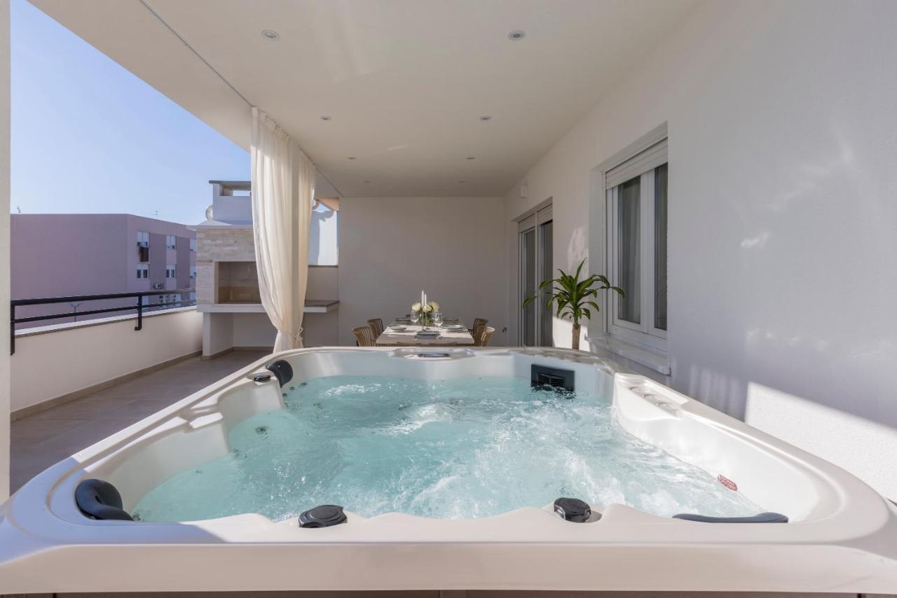 Luxury Rooftop Apartment Zalato Split Buitenkant foto